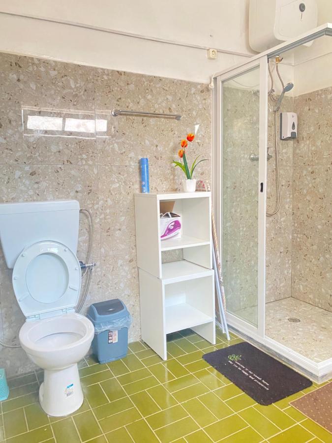 Best Rooms- Quarto 2 Plateau Πράγια Εξωτερικό φωτογραφία